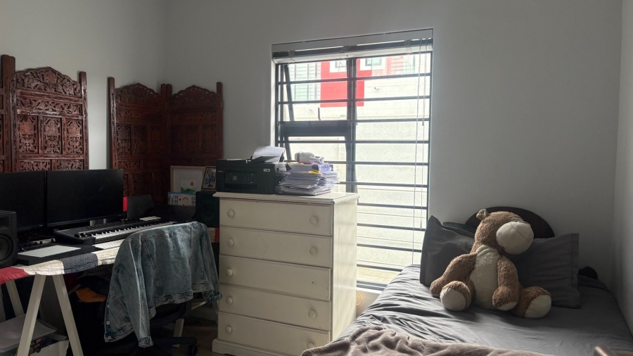 To Let 3 Bedroom Property for Rent in Parklands North Western Cape